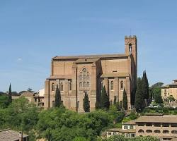 รูปภาพBasilica of San Domenico Siena Italy