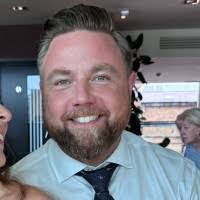 Olivia Hull's Instagram, Twitter & Facebook