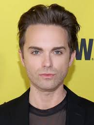 Thomas Dekker's Instagram, Twitter & Facebook