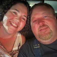 What are some lodging options near the Current River in Missouri?