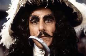 Get Your 1st Good Look Finally At Once Upon A Time S Capt Hook Hook Movie Dustin Hoffman Dustin Hoffman Movies