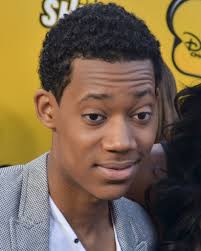 Wait, lizzie mcguire's little brother is how old?! Tyler James Williams Wikipedia