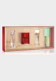 Choose from contactless same day delivery, drive up and more. Buy Elizabeth Arden Holiday Fragrance 4 Piece Coffret Set For Women In Mena Worldwide