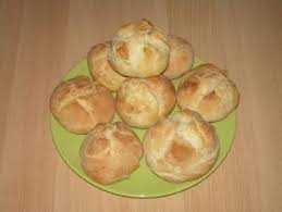 Das Perfekte Brotchen Grundrezept Rezept Mit Bild Und Einfacher Schritt Fur Schritt Anleitung Die Trockenhefe Und 125ml W Rezepte Brot Grundrezept Grundrezept