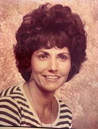 Holly Kirkpatrick's Instagram, Twitter & Facebook