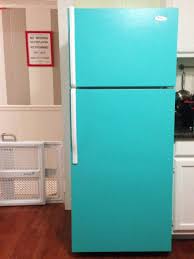 If you've ever wanted to makeover a large appliance but thought it was way too much work, there's a way that's quick and pain free. 7 Cool Diy Fridge Makeover Projects Shelterness