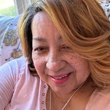 Robin Caskey-Phillips