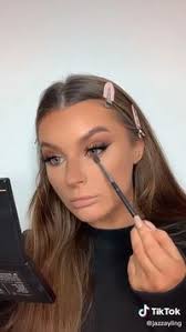 Adele Byrne (adelebyrne89)