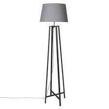Maisons du monde se rhabille pour l'hiver et persiste dans la tendance nordique ! Lampadaire En Metal Noir Et Abat Jour Gris H160 Cottage Maisons Du Monde