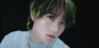 Due to the subjective nature of color judgment and other factors (such as the lighting on the characters) there is an overlap between this tag and the aqua hair tag. N On Twitter The Black And Green Hair Looks Insanely Good On Yuta Nct2020 Resonance Resonance Pt1 Nct2020 Resonance Nct2020 Yearparty Https T Co Dkxpmygx93