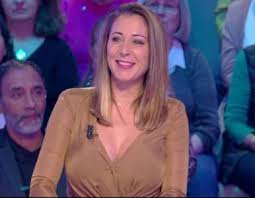 Tpmp Mais Combien Touche Magali Berdah Son Salaire Revele Sur Buzz Insolite Et Culture