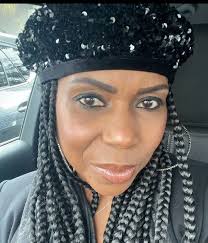 When the episode starts like THIS you know its going to be a GOOD ONE 👀  Watch the full episode from Season 16! Now