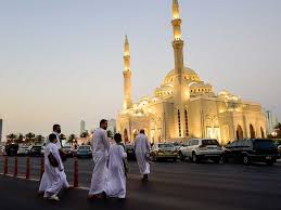 Dec 05, 2020 · arafat day and eid al adha al jarwan also predicted that arafat day will fall on july 19 next year, the 9th day of dhu al hijjah, while eid al dha will fall on july 20, 2021. Private And Public Sector Holidays Announced In Uae For Eid Al Adha 2021 Government Gulf News