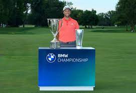 Golf is hard at the 2020 bmw championship. Bmw Championship Thriller Jon Rahm Lasst Dustin Johnson Im Stechen Mit Einem Sensationellen Putt Keine Chance