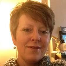 Marcia Davies's Instagram, Twitter & Facebook