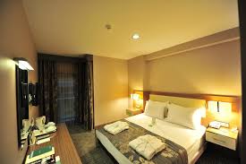 The city itself is the border between europe and asia and the history alone is enough to attract any expat. Hotel Olimpiyat Istanbul