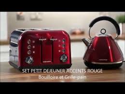 Set Petit Dejeuner Accents Rouge Bouilloire 242004 Grille Pain 242004 Morphy Richards Youtube