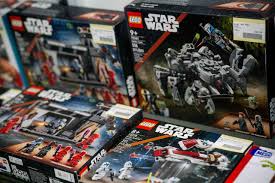 Lego reseller reaches agreement over viral missing Star Wars collection