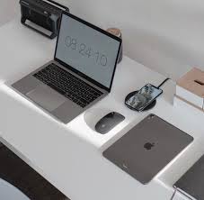 30 Best Home Office Designs For Your Inspiration Cool Classic And Modern Apple Macbook Macbook Pro Accessories Apple Macbook Pro