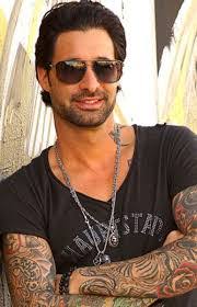 Daniel Weber's Instagram, Twitter & Facebook