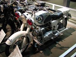classic motorcycle honda dream 300 cp77 honda motorcycles classic bikes classic motorcycles
