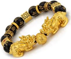 The concept of good luck is intense in the chinese culture. Amazon Com Zenbless Feng Shui Black Obsidian Bracelet Pixiu Bracelet For Women Men Feng Shui Bracelet Prosperity Double Pi Xiu Pi Yao Black Mantra Bead Bracelet With Golden Dice Attract Wealth And Good Luck