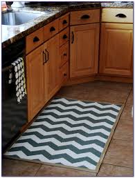 Bedbathandbeyond.com offers a wide variety of durable and reversible designs. Kitchen Flooring Ideas The Top 25 Trends Of The Year Floor Mats For Kitchen Sink