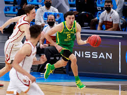 As we finalize the list of players who are keeping their names in the. 2021 Nba Draft Prospect Profiles Chris Duarte Grizzly Bear Blues
