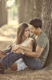 Best Photography Poses Couples Sitting Ideas Photo Poses For Couples Cute Couple Poses Beautiful Engagement Photos