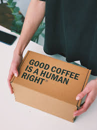 Download This Is A Packhelp Mailer Box With A Minimalist Design You Can Leverage Your Brand Strategy T Packaging Design Inspiration Box Packaging Design Carton Design