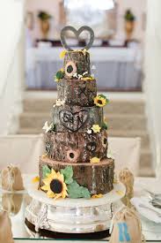 Birch Tree Wedding Cake With Sunflowers My Daughter S Wedding Cake Round Wedding Cakes Barn Wedding Cakes Wedding Cake Tree Themed Wedding Cakes