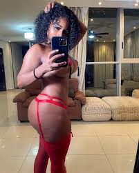 Shaniki Hernandez on X: Goodmorning my loves !! Can you help me choose  which photo is the best? 😨 More on Onlyfans for free👉  t.coUQl0SW6IAG t.co3uOBXvjuKd  X