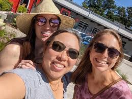 Allison Fish's Instagram, Twitter & Facebook