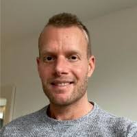 40+ 'Mark Essen' profiles