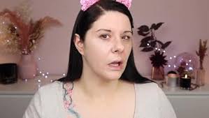 Amazon.com: Mushroom Head Air Cushion CC Cream,BB Cream Foundation Makeup  Concealer Long-Lasting Moisturizing,Full Coverage Foundation for All Skin  Types, Even Color Smooth Radiant Finish Skin (Natural) : Beauty & Personal  Care