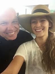 ♚ [ℳ𝓸𝓿𝓲𝒆] ⠀Blake Lively as Nancy in"The Shallows" ♡ bombshell. ♡