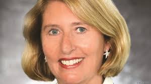 Lori Hern's Instagram, Twitter & Facebook