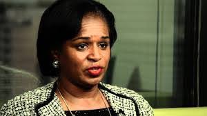 Iris Kraus's Instagram, Twitter & Facebook