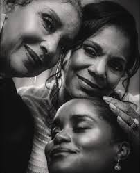 Peggy attends a fundraiser ball with the doctor