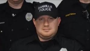 Small-town residents vow to help family of fallen Ohio officer