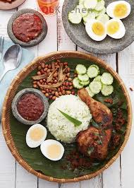 Nasi lemak pandan kukus ayam berempah ini terletak dipasar pagi ss2, buka dari pukul 7 sampai habis, ramai pembeli nasi. Resepi Lauk Nasi Lemak Kukus Resepimee Junotee Com