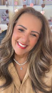 Live de aniversário 414, Está sendo demais!, Vamos para segunda parte!, Vem  que está lindaaaa!!!!, #aniversariodivinapolly , #vocemereceomelhor ,  #vocêmerecedivinapolly