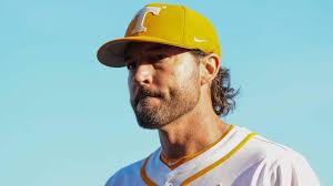 Tony Vitello helped spark Hawai'i to Arkansas Pipeline, now he regrets it