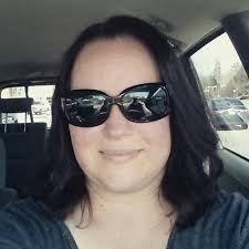 Yvette Thorne's Instagram, Twitter & Facebook