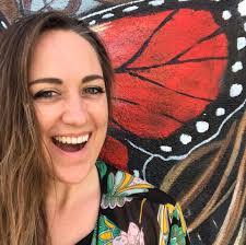 Nicole Syverson's Instagram, Twitter & Facebook