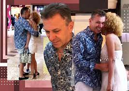 Anca țurcașiu le demonstrează tuturor femeilor că există viață și după divorț. Avem Primele Imagini Cu Ex SoÈ›ul AncÄƒi È›urcaÈ™iu È™i Noua IubitÄƒ S Au SÄƒrutat In Mall De FaÈ›Äƒ Cu
