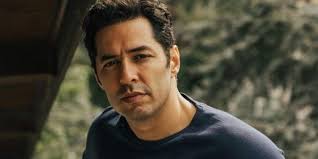 Mert fırat, 10 ocak 1981 tarihinde ankara'da doğmuştur. Mert Firat Became A Father