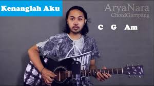 Von basics bis hin zu festmode: Chord Gampang Kenanglah Aku Naff By Arya Nara Tutorial Gitar Untuk Pemula Youtube