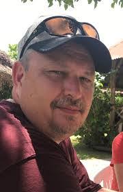 Chris Sapp's Instagram, Twitter & Facebook