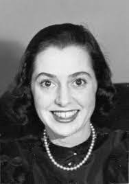 Courtney Loughran's Instagram, Twitter & Facebook